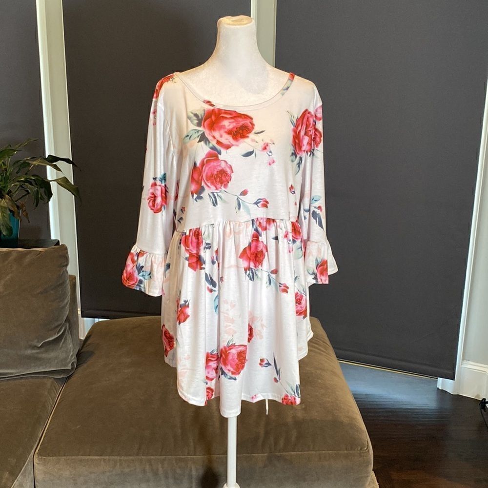 Women’s Floral Baby Doll Top Blouse Shirt 3/4 Length Sleeve Roses Size M NWT